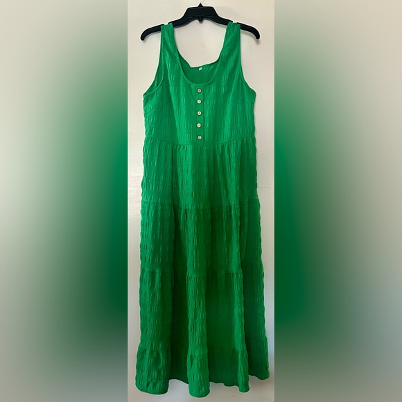 SHEIN Dresses & Skirts - Kelly Green maxi dress